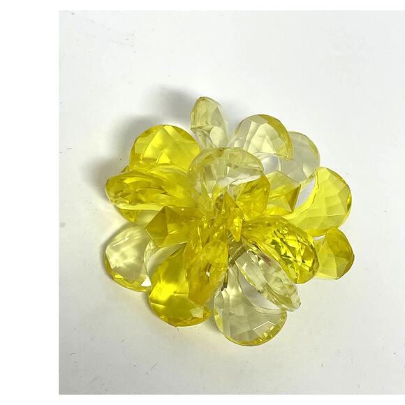 Vintage Lucite MOD Faceted Light & Dark Yellow Flower German Brooch - Picture 1 of 8